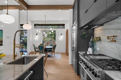 Exceptional modern residence in the heart of Buckhead, offering - photo 15