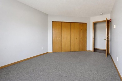 Your charming Seward home awaits! This beautifully maintained - photo 16
