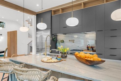 Exceptional modern residence in the heart of Buckhead, offering - photo 19