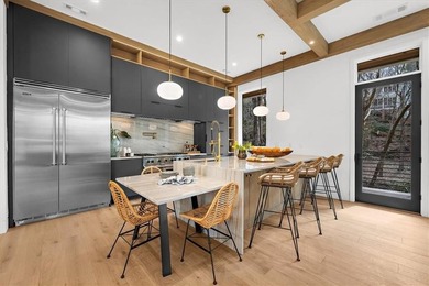 Exceptional modern residence in the heart of Buckhead, offering - photo 20