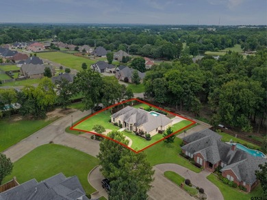 Beautiful brick home situated on a desirable corner lot in a - photo 38