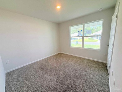 Welcome home to this like-new 4-bedroom, 2-bath residence - photo 7