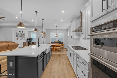 Sharp, stylish, and completely upgraded, this Midpoint at New - photo 9