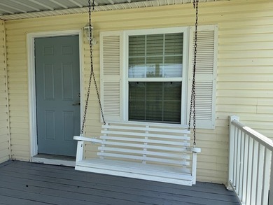 2 Bedroom 2 Bath Custom Home on 11.92 Acres w/Gated entry - photo 11
