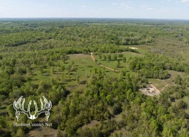 This Southeastern Oklahoma Ranch on the Little River offers a - photo 11