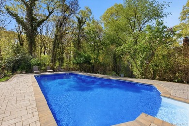 Welcome to 26 Woodchuck Lane in Setauket, located in the highly - photo 3
