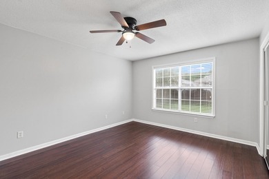 *VA buyers- assumable VA loan at 3.25%, monthly payment - photo 15