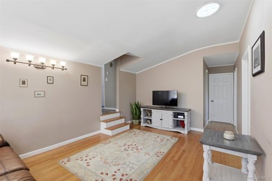 Welcome to 26 Woodchuck Lane in Setauket, located in the highly - photo 8