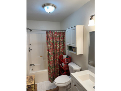 2 Bedroom 2 Bath Custom Home on 11.92 Acres w/Gated entry - photo 24