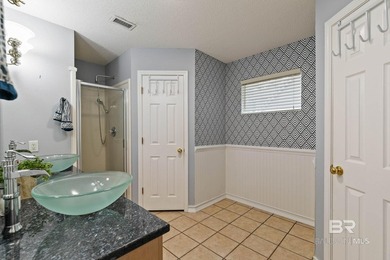Welcome to 104 Chatam Loop, a beautifully updated 3-bedroom - photo 33