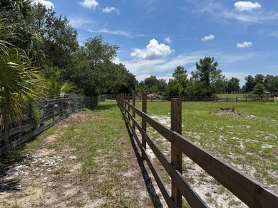 2 Bedroom 2 Bath Custom Home on 11.92 Acres w/Gated entry - photo 48