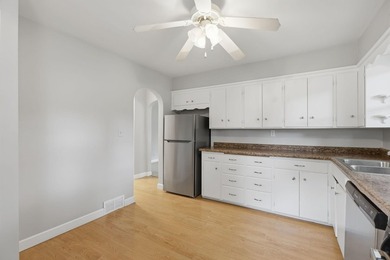 Cute one story bungalow in Winsted sits on an extra large corner - photo 5