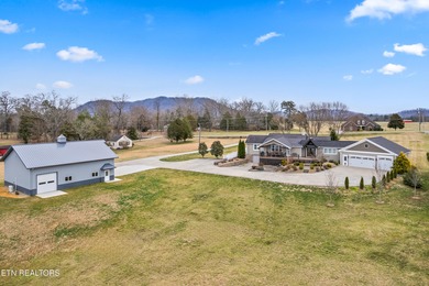(private lake, pond, creek) Home Sale Pending in Corryton Tennessee