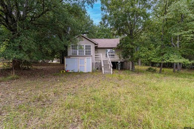 Discover the perfect East Texas retreat in the highly - photo 23