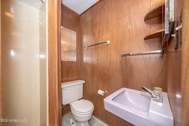 Coastal living meets DOWNTOWN CONVENIENCE IN THE HEART OF OCEAN - photo 19