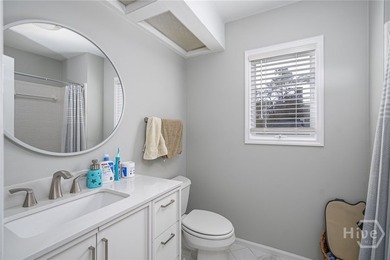 Don't miss this lovely 3-bedroom, 3.5-bath home, boasting modern - photo 20