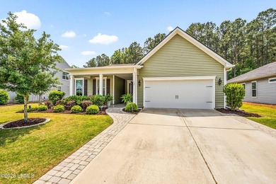 Welcome to 125 Carolina Oaks in the highly desirable Four - photo 2