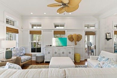 Lovely 4 bedroom, 5 bath Beach Home tucked away in Watercolor's - photo 4