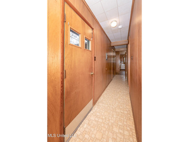 Coastal living meets DOWNTOWN CONVENIENCE IN THE HEART OF OCEAN - photo 24