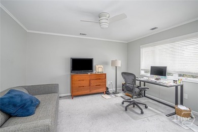 Don't miss this lovely 3-bedroom, 3.5-bath home, boasting modern - photo 25