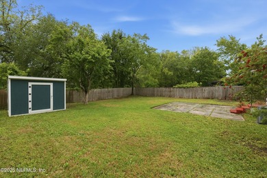 Experience refined living in this meticulously maintained - photo 25