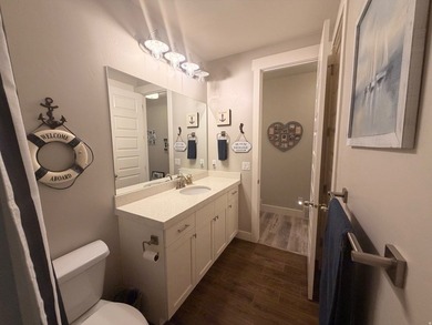 Luxury living with exceptional flexibility and income potential - photo 31