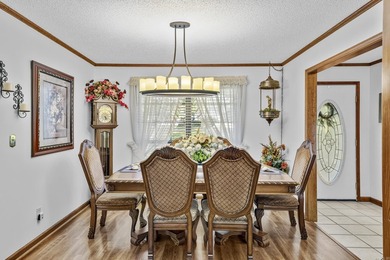 Wow! This Beautifully landscaped home has 3 bedrooms 2 baths - photo 35