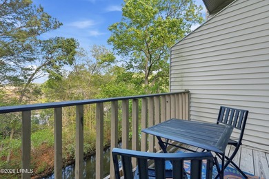 Updated 2BR/2.5BA villa in a convenient mid-island location - photo 1