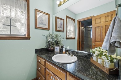 Wow! This Beautifully landscaped home has 3 bedrooms 2 baths - photo 42