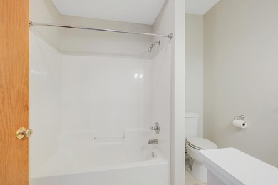 Welcome to easy, one-level living at 7592 Hinton Park Avenue S! - photo 43