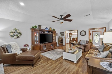 Wow! This Beautifully landscaped home has 3 bedrooms 2 baths - photo 44