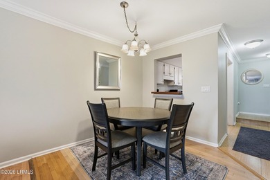 Updated 2BR/2.5BA villa in a convenient mid-island location - photo 10