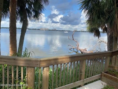 A perfect place with LOW HOA fees in the highly sought after - photo 1