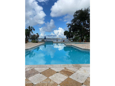 A perfect place with LOW HOA fees in the highly sought after - photo 2