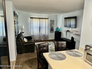 A perfect place with LOW HOA fees in the highly sought after - photo 8
