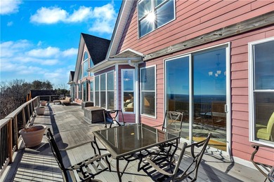 MAGNIFICANT MOUNTAIN VIEWS from almost every room in the home - photo 10