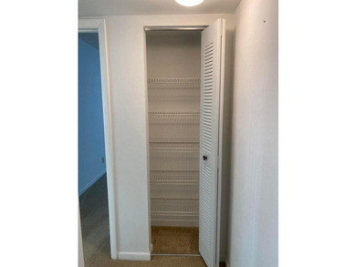 Spacious 2 BR / 2 Bath unit, in all age gated community. Lease - photo 13