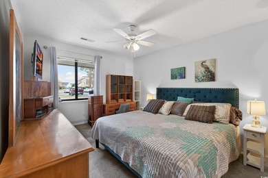 Discover easy, low-maintenance living in the desirable Baytree - photo 17