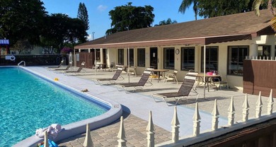 Spacious 2 BR / 2 Bath unit, in all age gated community. Lease - photo 17