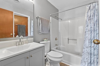 Discover easy, low-maintenance living in the desirable Baytree - photo 21