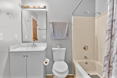 Discover easy, low-maintenance living in the desirable Baytree - photo 22