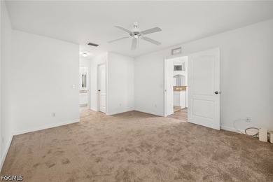 Welcome home to this beautifully maintained 3-bedroom + den - photo 23