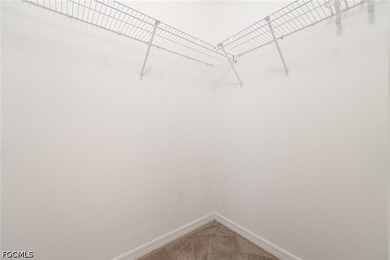 Welcome home to this beautifully maintained 3-bedroom + den - photo 27