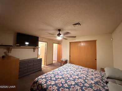 Rare true separate-unit duplex on a prime corner lot in Lake - photo 44