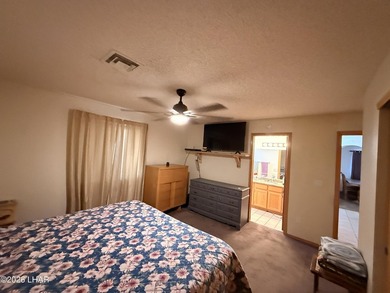 Rare true separate-unit duplex on a prime corner lot in Lake - photo 45