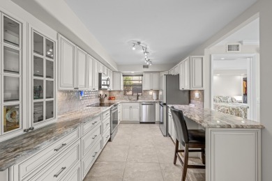 Lake Condo For Sale in Delray Beach, Florida