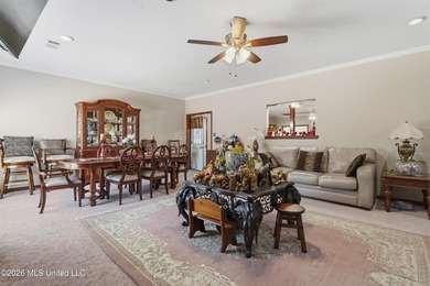 Welcome to 918 N Country Club Lane - a beautifully maintained - photo 12