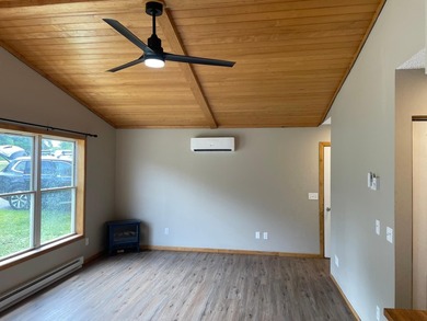 Rare opportunity to own three separate single family homes on - photo 12