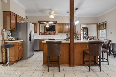 Welcome to 918 N Country Club Lane - a beautifully maintained - photo 15