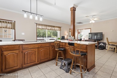 Welcome to 918 N Country Club Lane - a beautifully maintained - photo 16